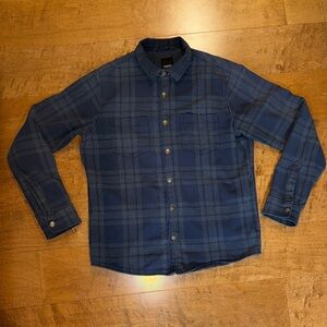 Vuori Navy Plaid Casual Button-Down Shirt